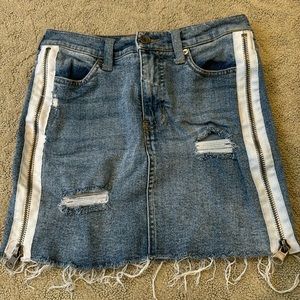 Kendall and Kylie jean skirt
